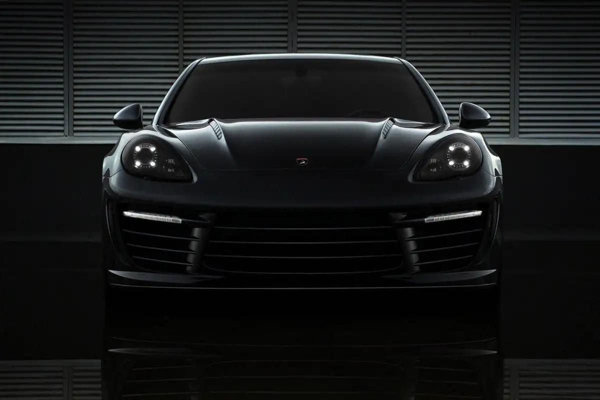 Porsche ei anna periksi sähköistämiselle: W18-moottori kolmella turbolla haastaa kaiken logiikan!