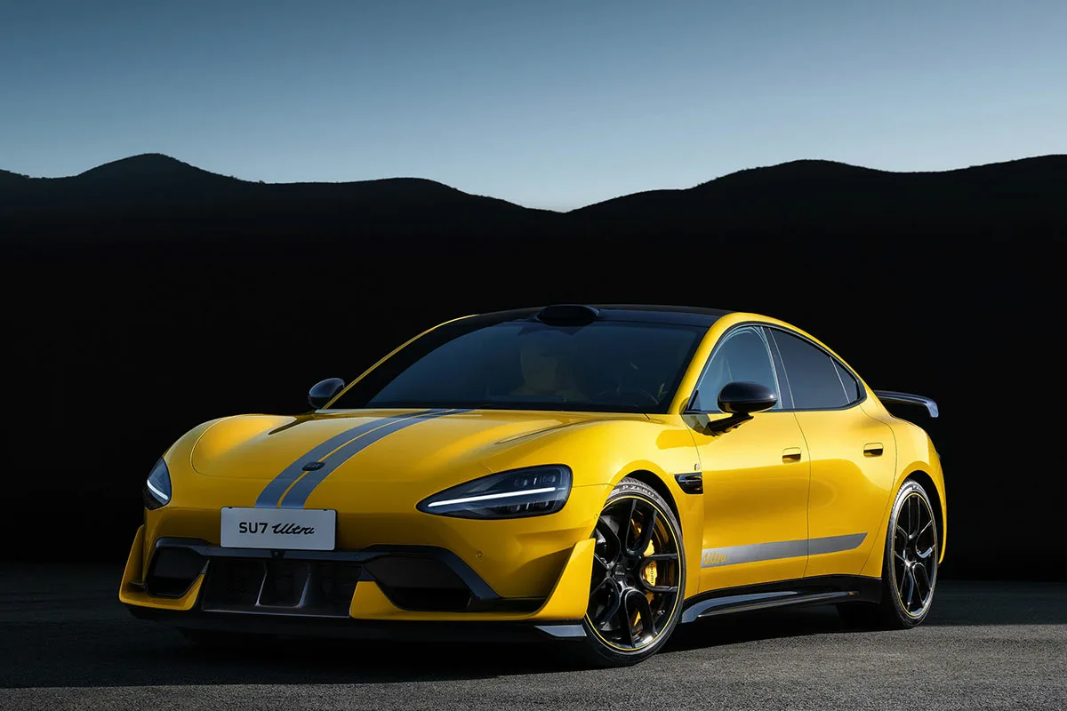 Xiaomin sähköautot Euroopassa 2027: SU7 Ultra rynnistää 260 km/h Autobahnilla ja uhmaa Porschea sekä Teslaa