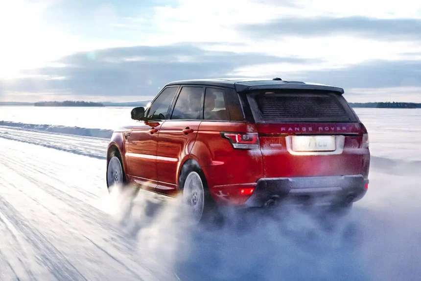 Talvella lumi ja jää renkaiden vanteissa ei ole mikään pikku juttu – se voi tuntua naurettavalta, mutta jos et puhdista niitä, maksat siitä tärinällä ja turhalla riskillä