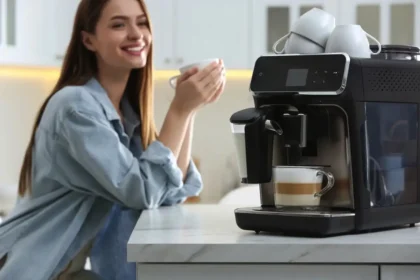 Miten valita kahvikone kotiin eikä pettyä: tärkeimmät ominaisuudet, tyypit ja vinkit, jotka säästävät rahaa