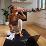 Unohda juoksu: 5 matalaintensiteettistä kotikardioharjoitusta, jotka pitävät sinut liikkeessä läpi talven