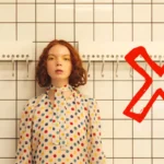 Microcementti kylpyhuoneessa: moderni pinnoite, joka muuttaa tilan ilman perinteisiä laattoja