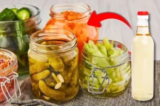 Etikan käyttö ruoan säilönnässä – näin pidät koko kesän sadon rapeana ja maukkaana läpi talven