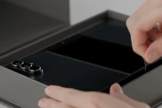 Samsung Galaxy Z TriFold – kolminkertainen taittuva puhelin, joka muuttaa arjen täysin