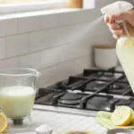 Sitruunankuoret + ruokasooda + alkoholi = kodin tehokkain puhdistusaine