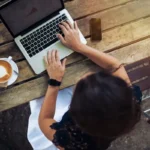 11 jokapäiväistä tapaa, jotka tuhoavat kannettavasi sisältäpäin – ja miten estät ne kaikki ennen kuin on liian myöhäistä