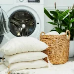 Miksi tyynyt pitää pestä säännöllisesti ja kuinka usein: asiantuntijat selittävät – ja miten vältät virheet