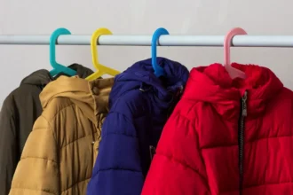 Untuvatakki ja talvipalttoo – kuinka usein ne todella pitää pestä, jotta ne kestävät kymmenen vuotta täysin uudenveroisina