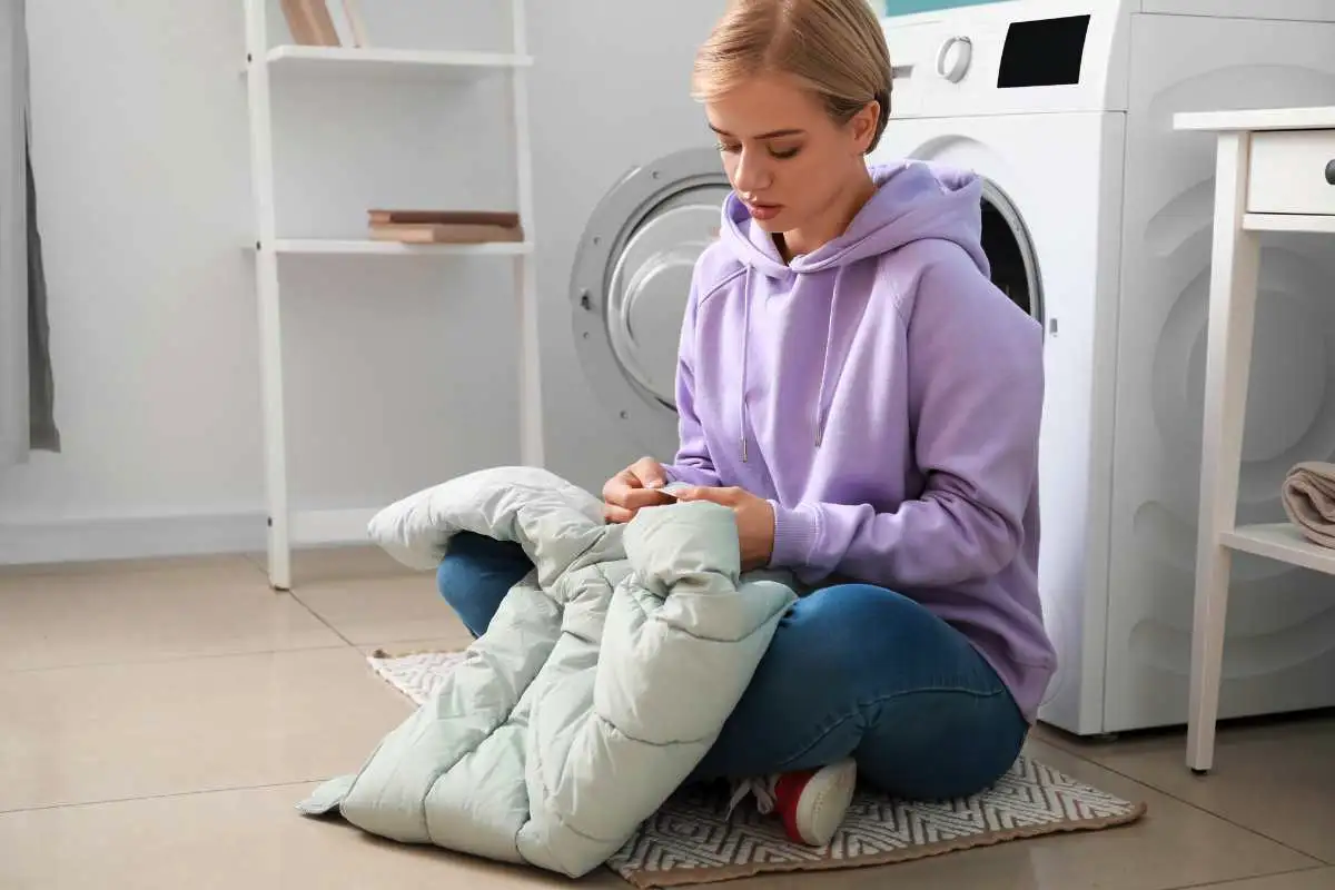 Untuvatakki ja talvipalttoo – kuinka usein ne todella pitää pestä, jotta ne kestävät kymmenen vuotta täysin uudenveroisina