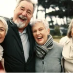 Tutkimus vahvistaa: näin monen vuoden iässä ihminen siirtyy virallisesti vanhempaan ikäryhmään